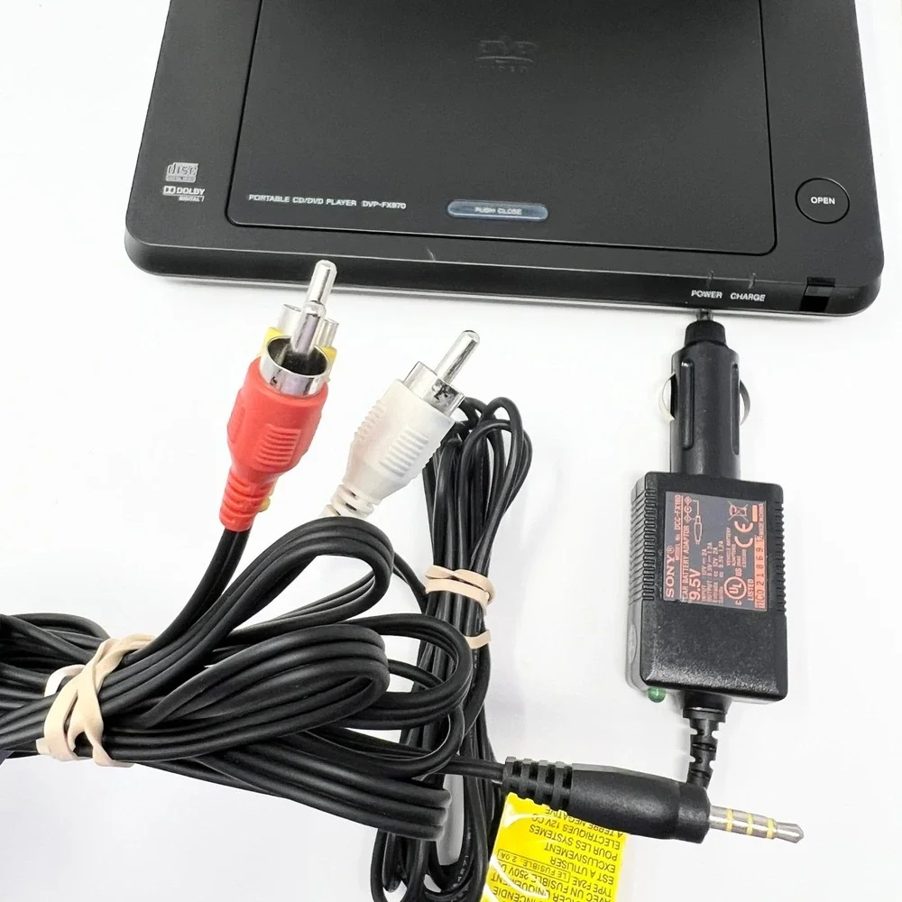 SONY DVP-FX970‎ Portable DVD Player 180-Degree Swivel Flip Screen 9